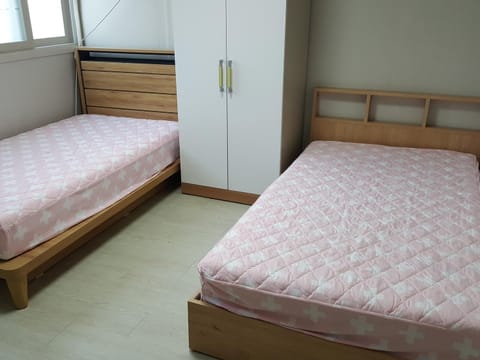 Guest House Manna Bed and Breakfast in Daegu