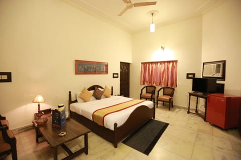 OYO 8844 Meadows Inn Hôtel in Lucknow