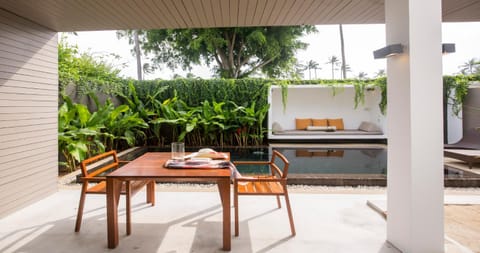 Patio, Day, Balcony/Terrace, Garden view