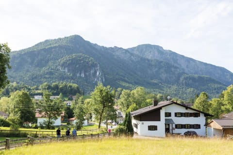 Berg Blick Jugendherberge mit Privatzimmer Auberge de jeunesse in Kochel