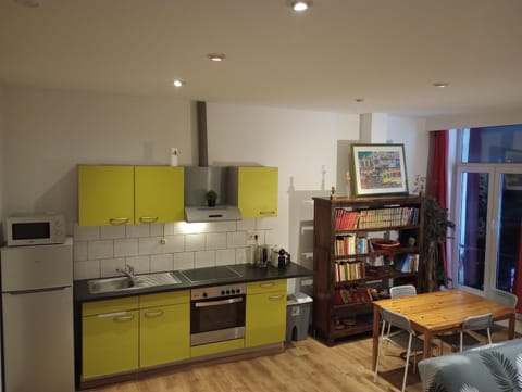 Cosy apt à 200m de la Cathédrale Apartment in Liège