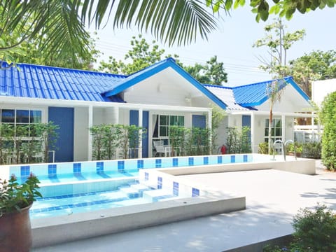 Zea Za Bungalow Resort in Nong Kae