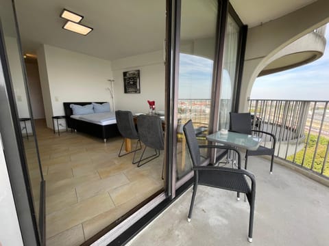 Balcony/Terrace, Photo of the whole room