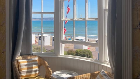 Whitecliff Guest House Bed and Breakfast in Weymouth