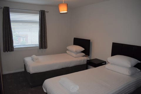 3 Bedroom-Kelpies Serviced Apartments Burns Apartment in Scotland