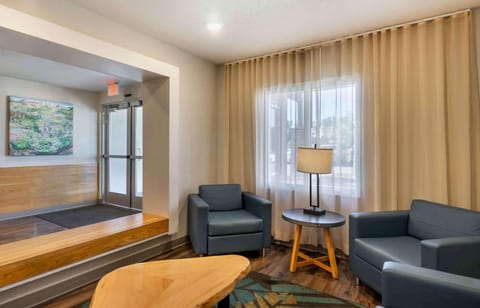 Extended Stay America Select Suites - Tampa - Brandon - East Hotel in Brandon