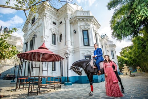 Facade/entrance, Horse-riding, Other, Decorative detail