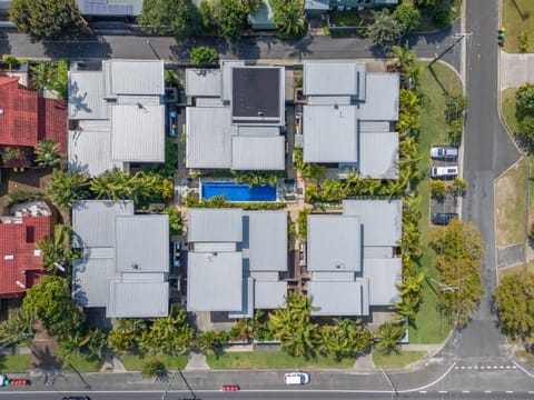 Property building, Bird's eye view