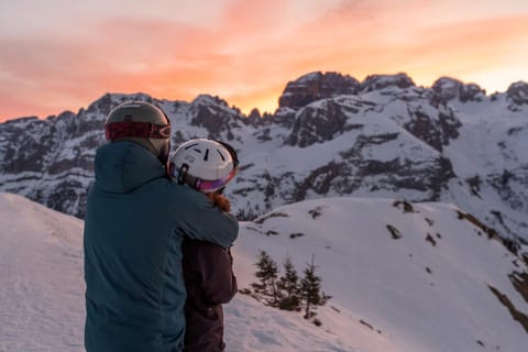 Skiing, Hiking