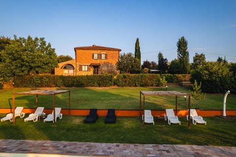Property building, Garden view, sunbed