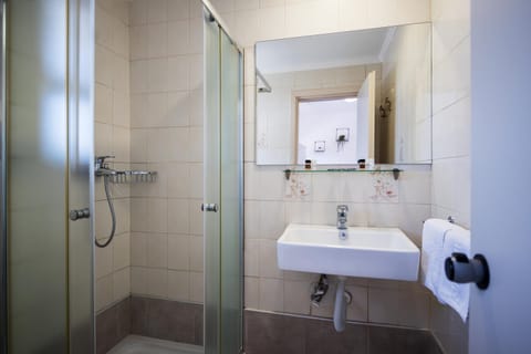 Terinikos Hotel Junior Suites & Apartments Apartahotel in Ialysos