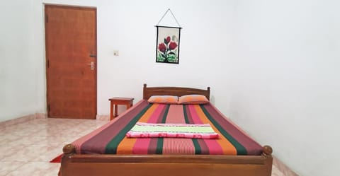 Dealings Freedom Rest Bed and Breakfast in Central Province