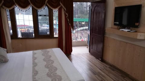 Hotel Highway inn Hotel in Manali