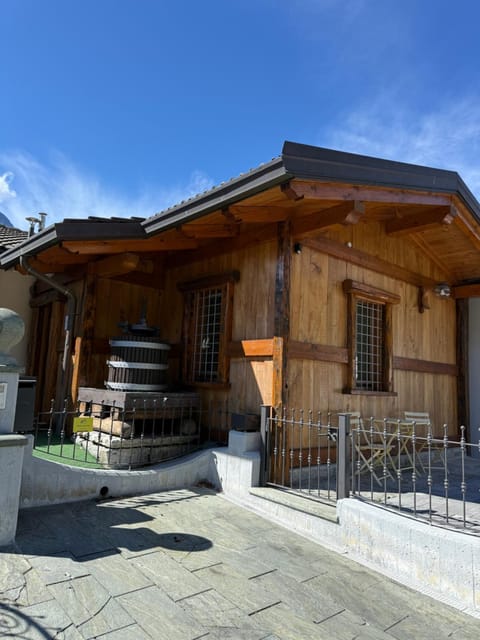 La maison de vali Apartment in Aosta Valley, Italy