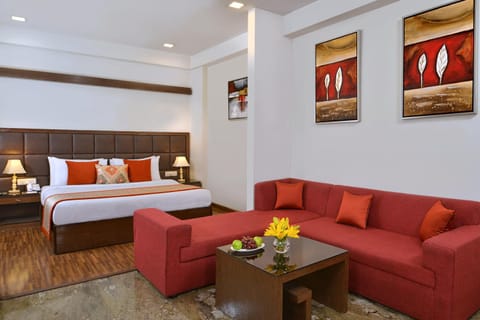 Taurus Sarovar Portico Hotel in New Delhi