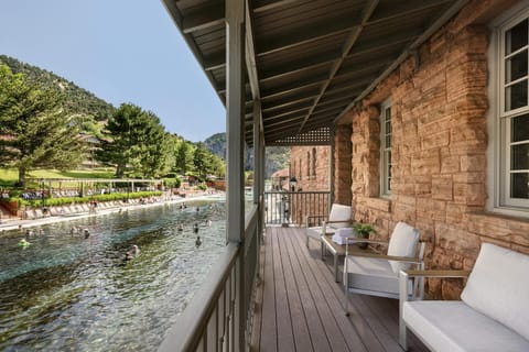 Glenwood Hot Springs Resort Resort in Glenwood Springs