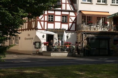 Alte Winzerschenke Bed and Breakfast in Cochem-Zell