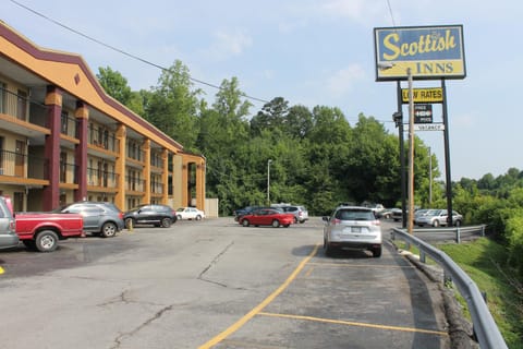 Scottish Inn Knoxville Motel in Knoxville