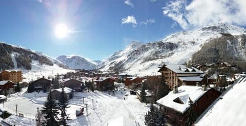 Natural landscape, Skiing