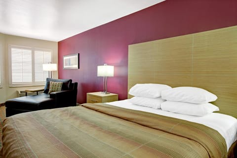 Ramada Limited and Suites San Francisco Airport Hôtel in Daly City