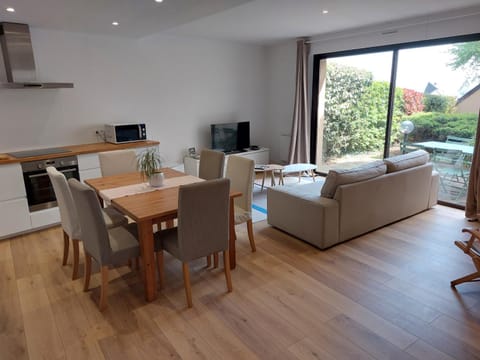 Le DenysPuech 55m2 plein centre avec jardin! Apartment in Auvergne-Rhône-Alpes