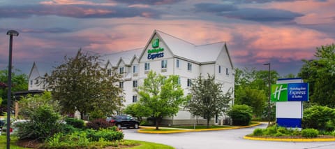 Holiday Inn Express & Suites - Lincoln East - White Mountains, an IHG Hotel Hôtel in Woodstock