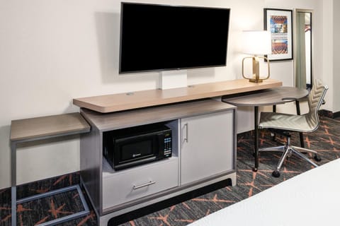 TV and multimedia, hair dresser, minibar