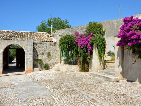 Inner courtyard view