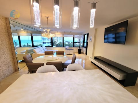 Luxury Beach Resort - HORA RENTALS Apartment in Miami Beach