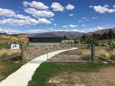 Property building, Facade/entrance, Day, Natural landscape