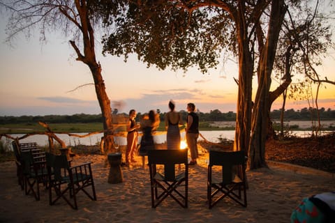 Selous River Camp Capanno nella natura in Tanzania