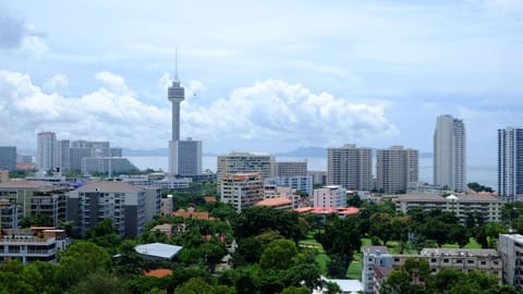 City view, Sea view