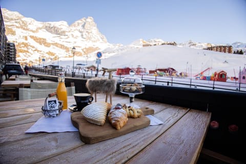 Chalet Hotel Dragon Hotel in Breuil-Cervinia