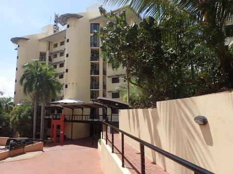 Darwin Deluxe Apartments Apartment hotel in Darwin