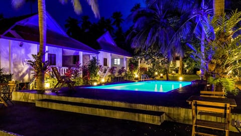 Night, Garden, Garden view, Pool view, Swimming pool