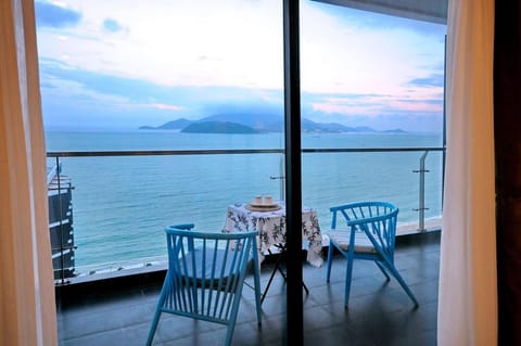 Holi Beach Hotel & Apartments Condominio in Nha Trang