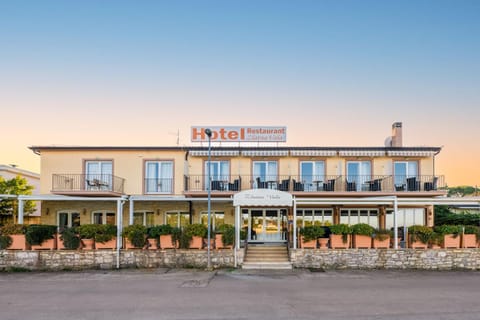 Property building, Restaurant/places to eat, Facade/entrance