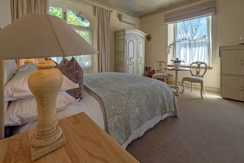 Auberge Clermont Bed and Breakfast in Franschhoek