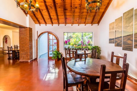 Lobby or reception, Dining area