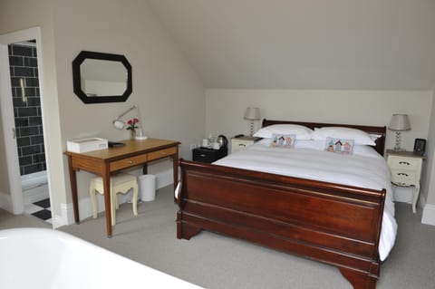Suenos Guesthouse Bed and Breakfast in Southend-on-Sea
