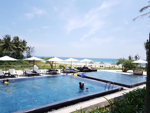3 Bedrooms Villa with Private pool Villa in Hoa Hai