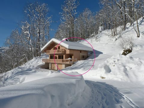 Demi-chalet moderne, 3***, animaux admis, garage, proche télécabines - FR-1-304-2 Cabin in La Clusaz