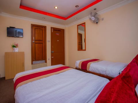 OYO 305 Hotel Gauri Bed and Breakfast in Kathmandu