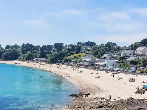 Chalet Le Chalet by Interhome Chalet in Cancale