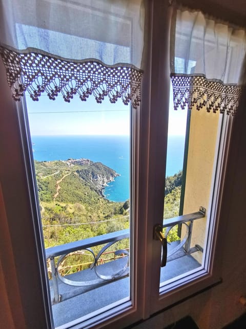 Cinque Terre Sea View Apartment in Cinque Terre