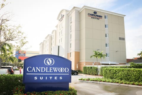 Candlewood Suites Miami Intl Airport - 36th St, an IHG Hotel Hotel in Miami Springs