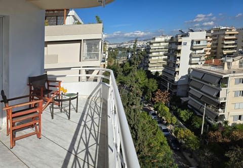 Balcony/Terrace, City view