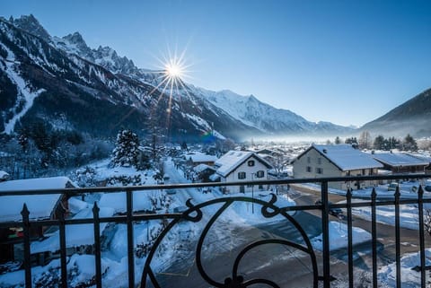 Winter, Balcony/Terrace, Mountain view