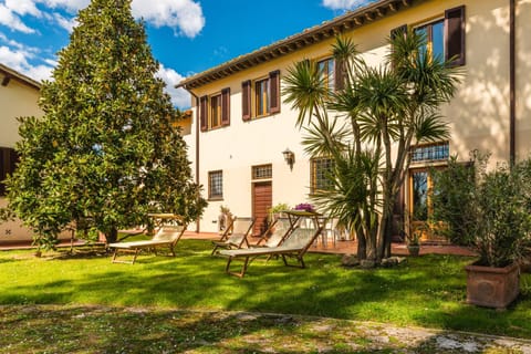 Property building, Garden