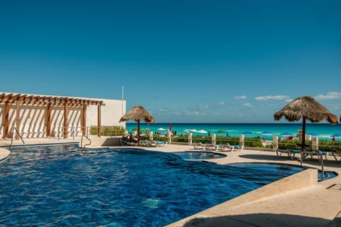 HotelZone L20 Beach Access Copropriété in Cancun